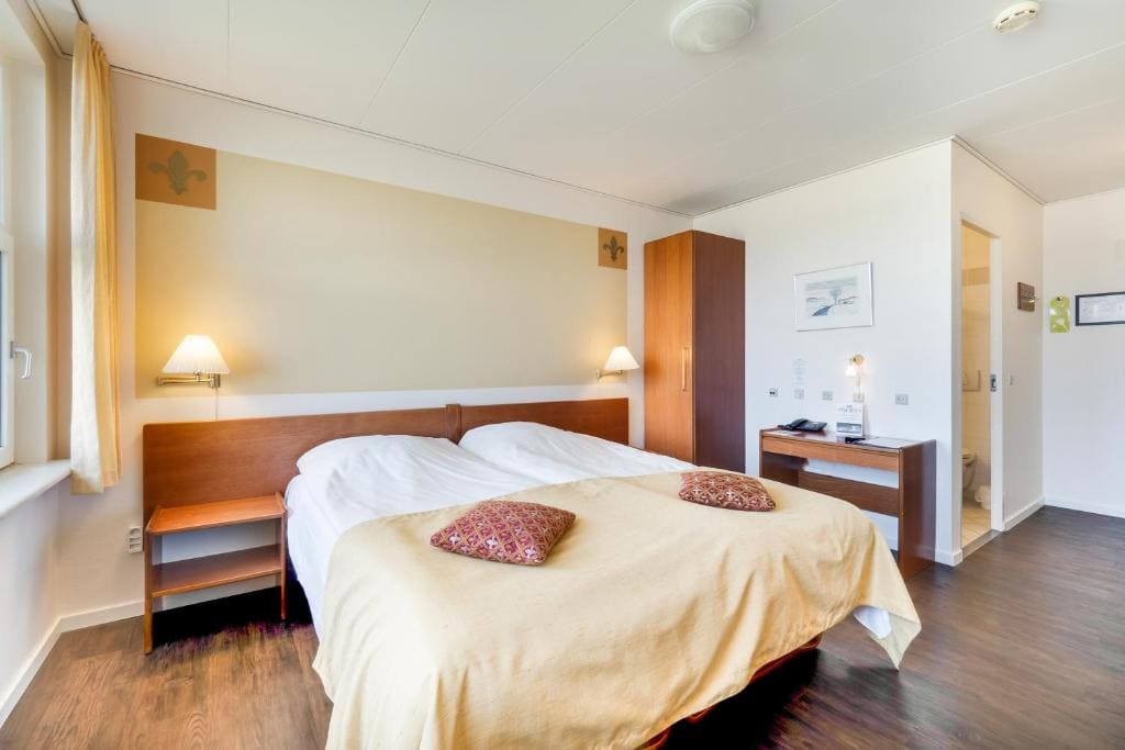 Double or Twin Room with Fjord View room - Image 1