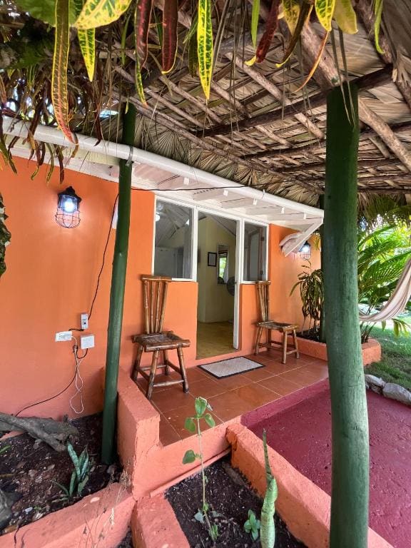 Bungalow with Garden View room - Image 2