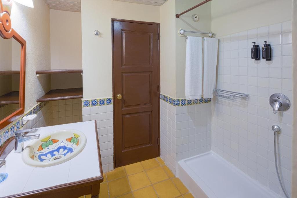 Garden View Room room - Image 2