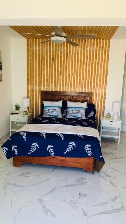 Deluxe Double Room with Sea View room - Image 1