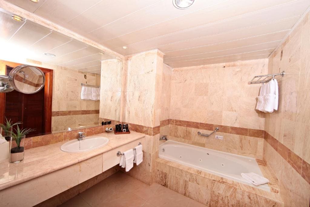 Junior Suite room - Image 2