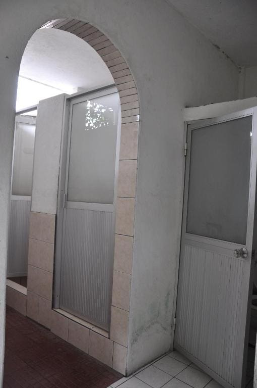 Basic Triple Room with Shared Bathroom room - Image 1