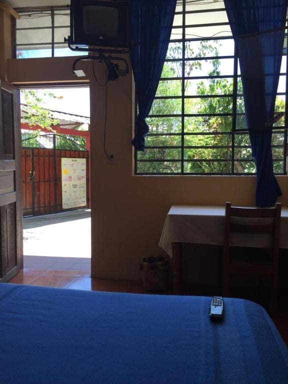 Double Room with Private Bathroom room - Image 2