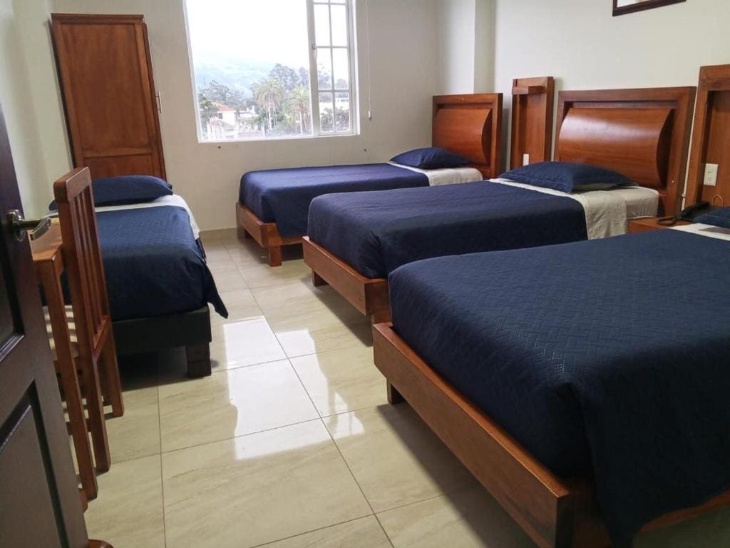 Triple Room with Private Bathroom room - Image 1