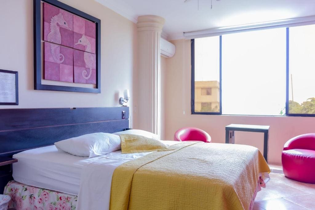Deluxe Double Room with Shower room - Image 1