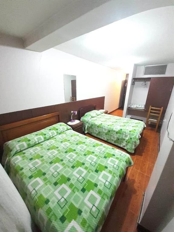 Double Room with Extra Bed room - Image 3