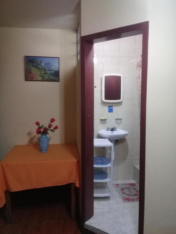 Triple Room with Private Bathroom room - Image 2