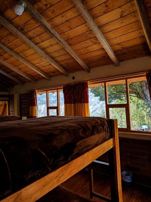 Bed in 6-Bed Dormitory Room room - Image 2