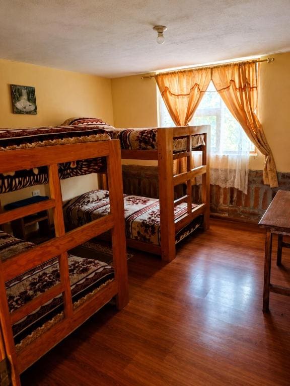 Twin Room with Mountain View room - Image 3