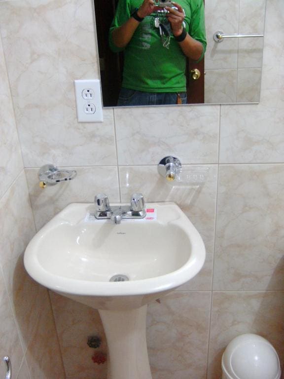 Suite room - Image 3