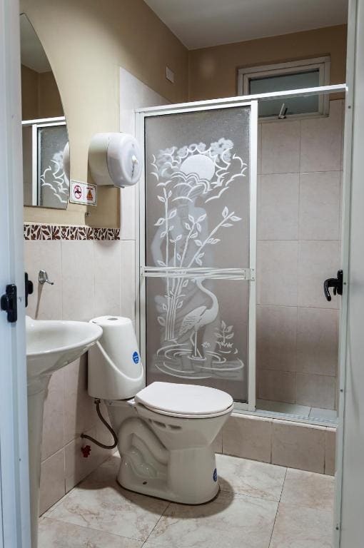 Quadruple Room room - Image 1