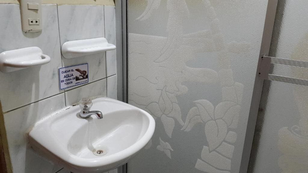Double Room with Private Bathroom room - Image 3