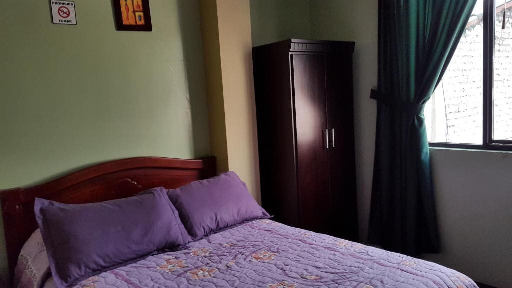 Double Room with Private Bathroom room - Image 2