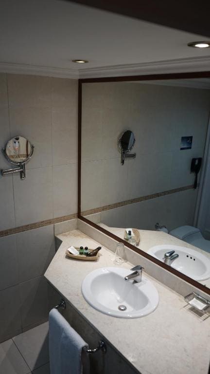 Twin Room room - Image 3
