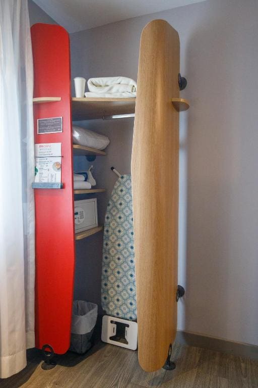 Double Room with Sofa Bed room - Image 3