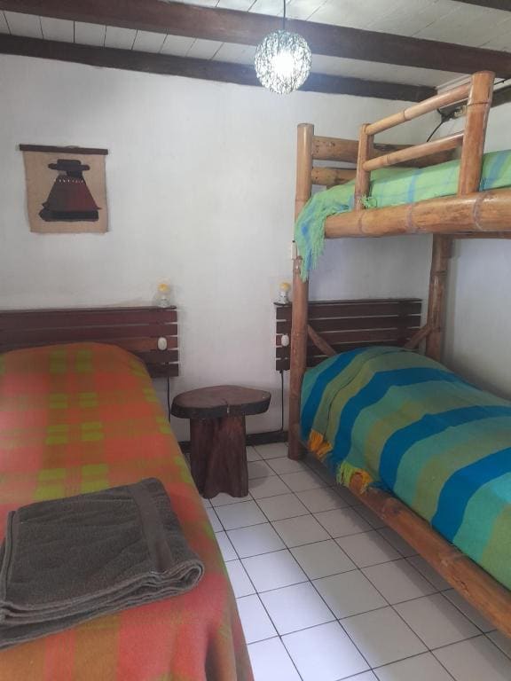 Standard Triple Room room - Image 1