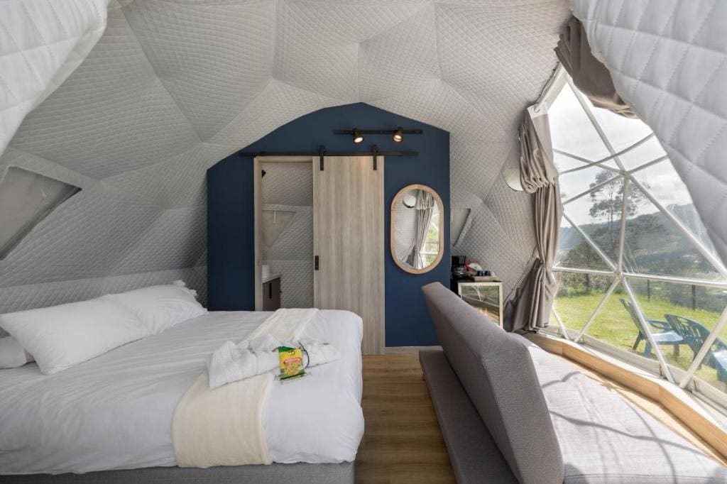 Standard Bungalow room - Image 1