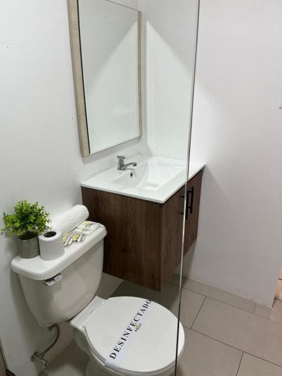 Standard Double or Twin Room room - Image 3