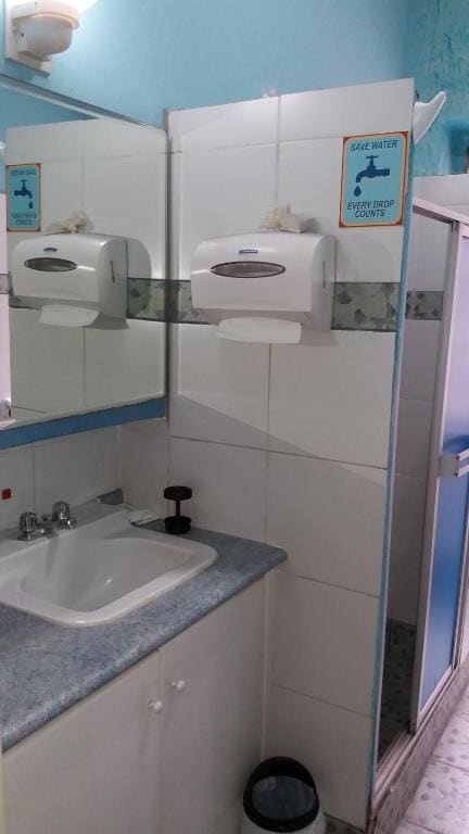 Quadruple Room with Shared Bathroom room - Image 1