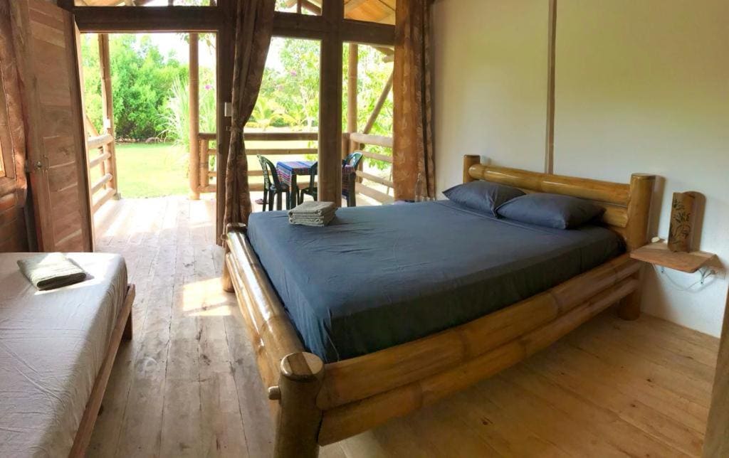 Bungalow with Patio room - Image 3