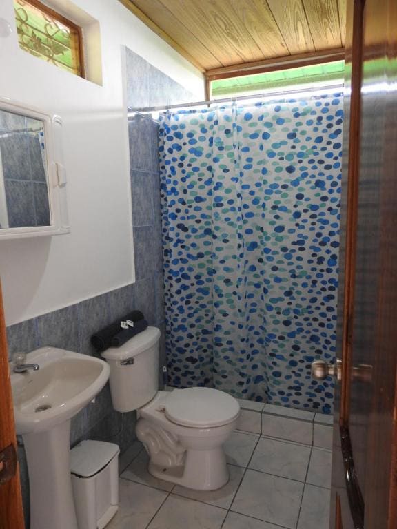 Double Room with Balcony room - Image 3