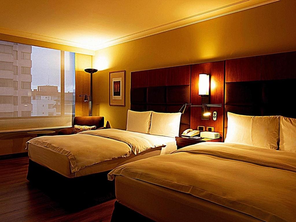 Swiss Advantage Twin Room room - Image 3