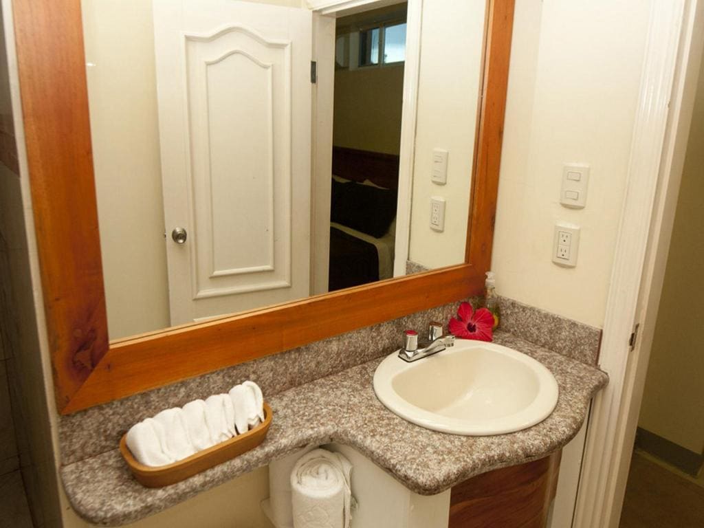 Deluxe Suite room - Image 2