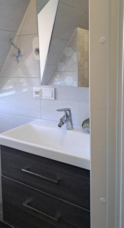 Deluxe Double Room with Sea View room - Image 2