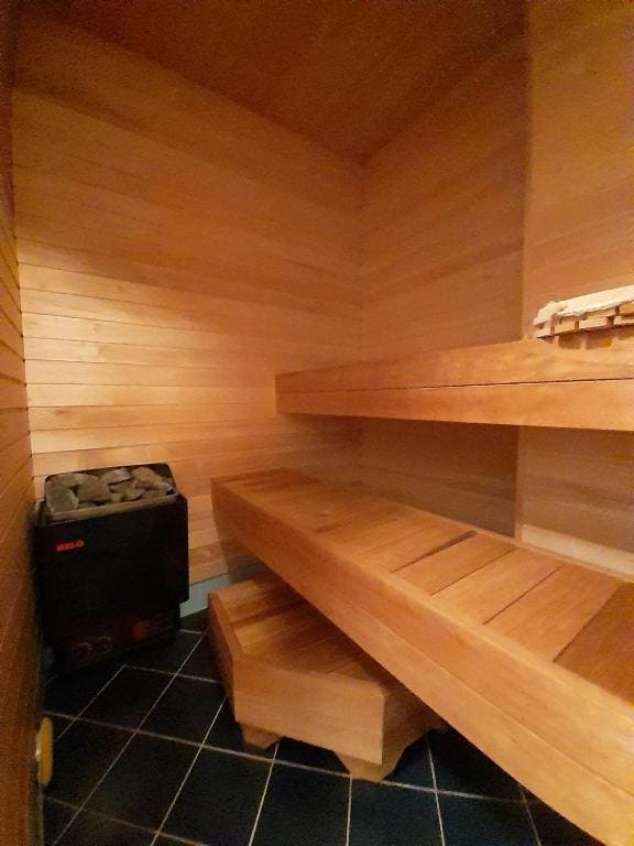 Suite room - Image 2