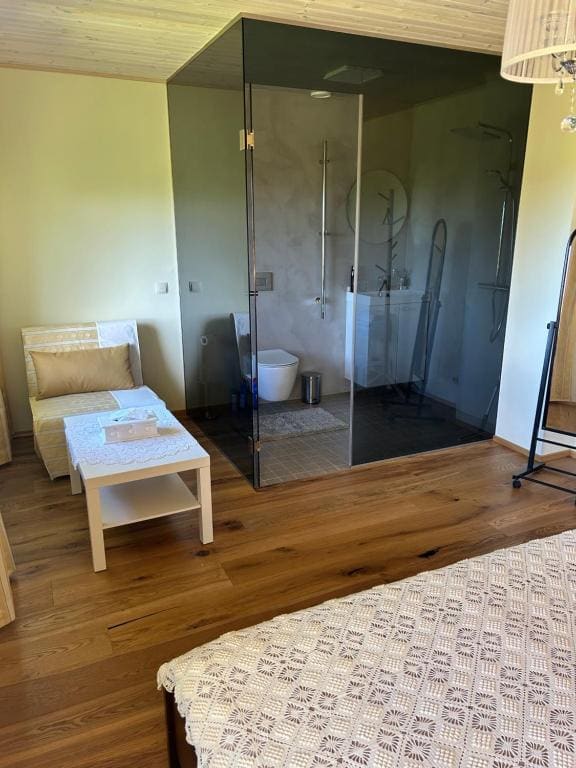 Suite with Sea View room - Image 2