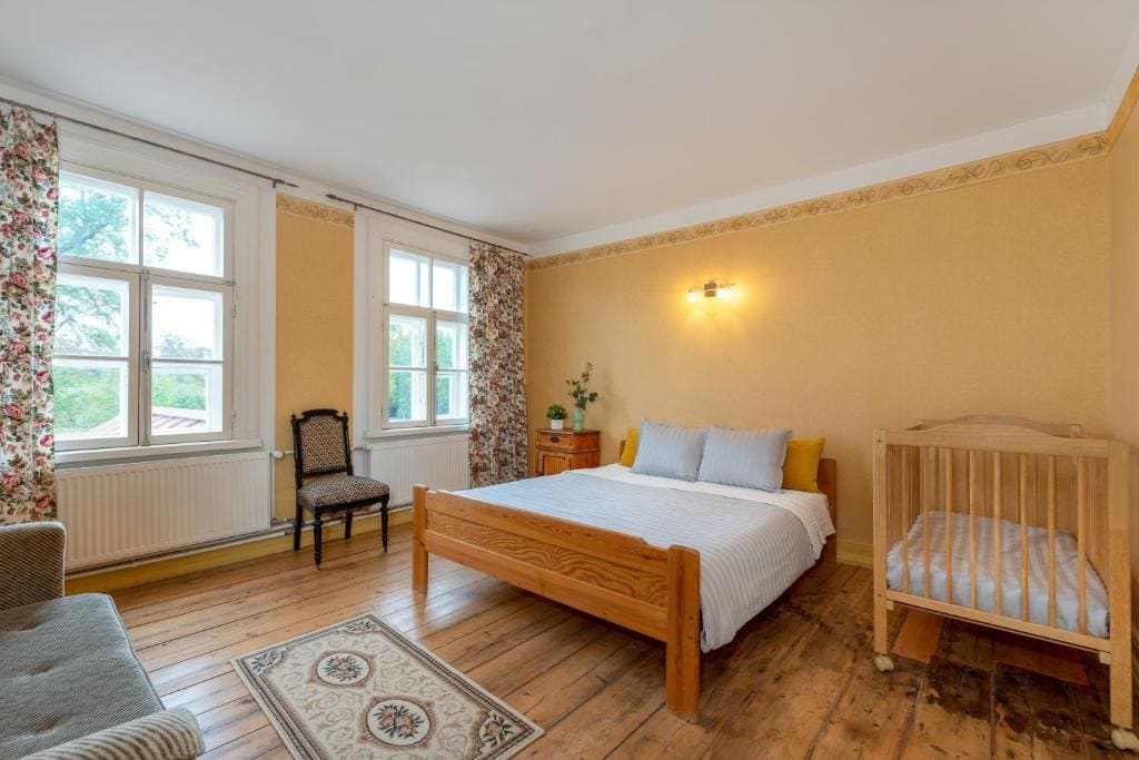 Double Room with Garden View room - Image 1
