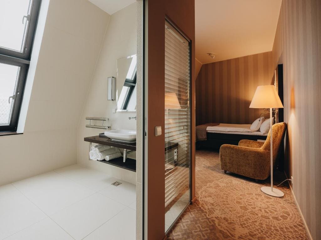 Executive Double or Twin Room with Spa Access room - Image 1