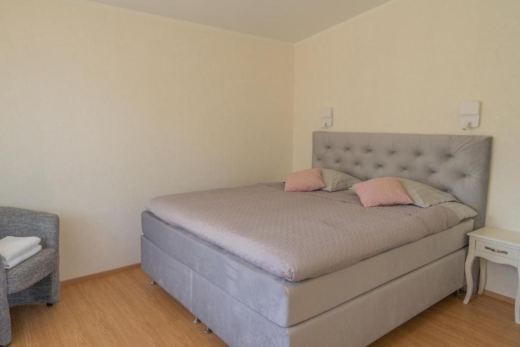 Studio with Balcony room - Image 3