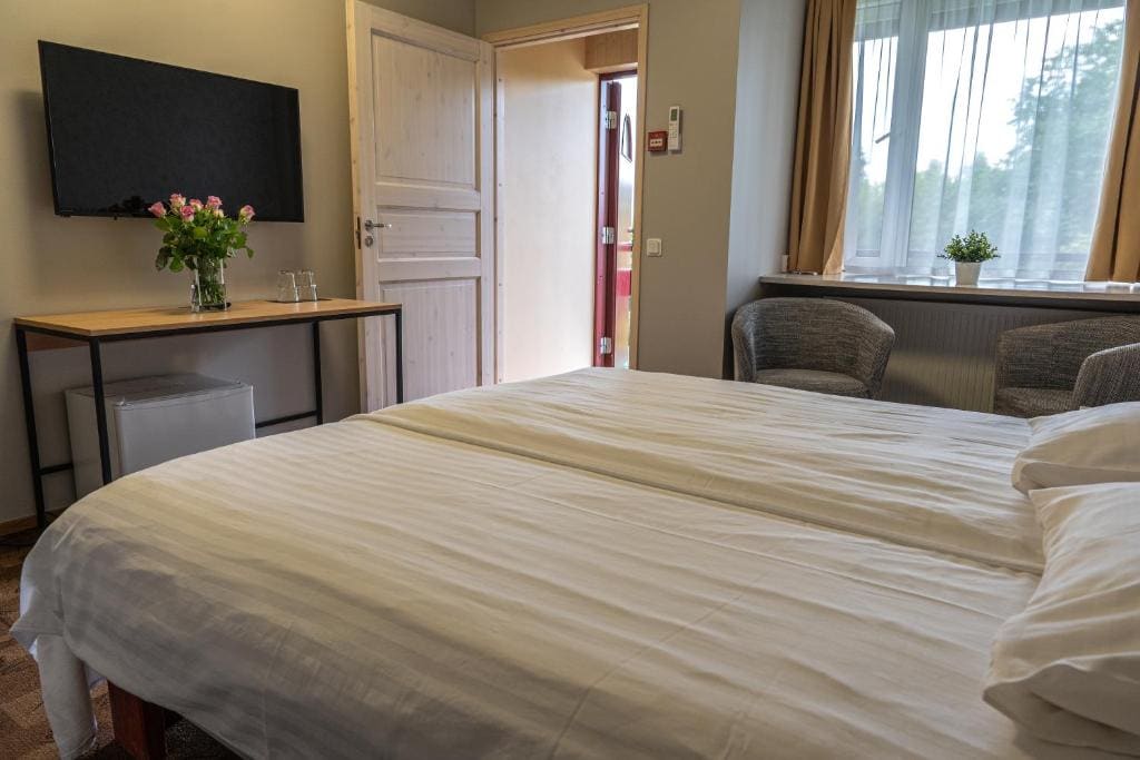 Twin or Double Room room - Image 2