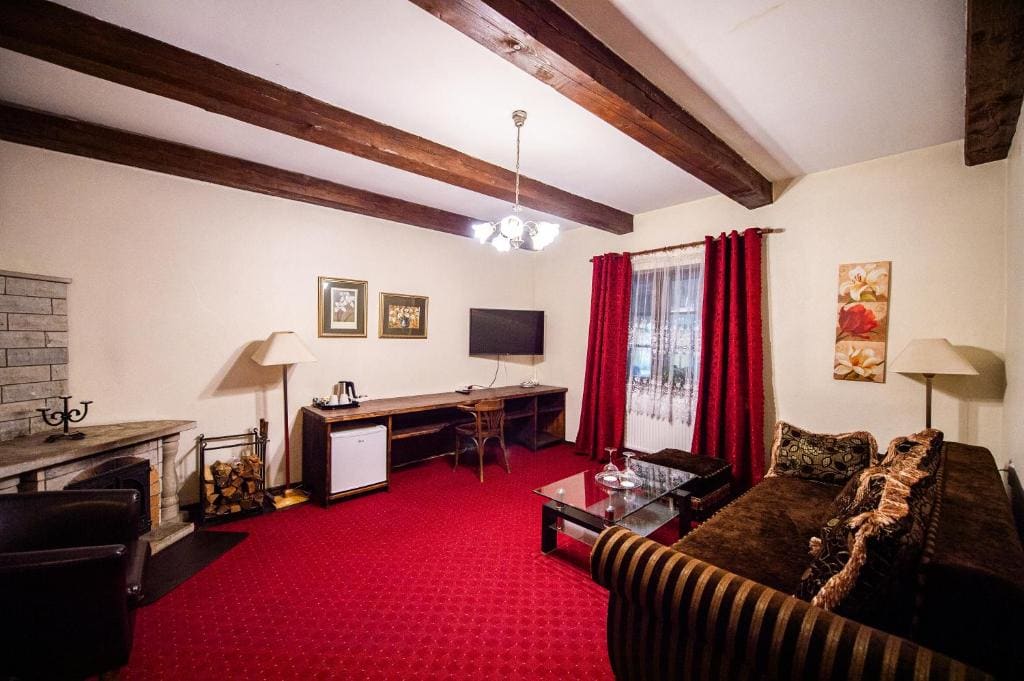 Suite with Sauna room - Image 3