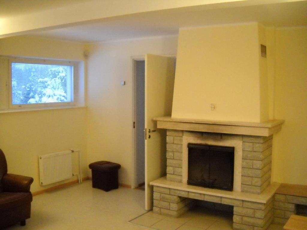 Large Single Room room - Image 2