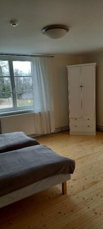 Family Room room - Image 1