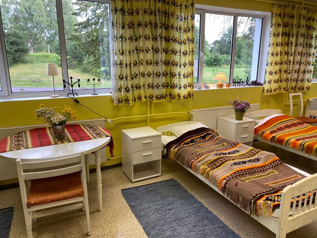6-Bed Mixed Dormitory Room room - Image 1