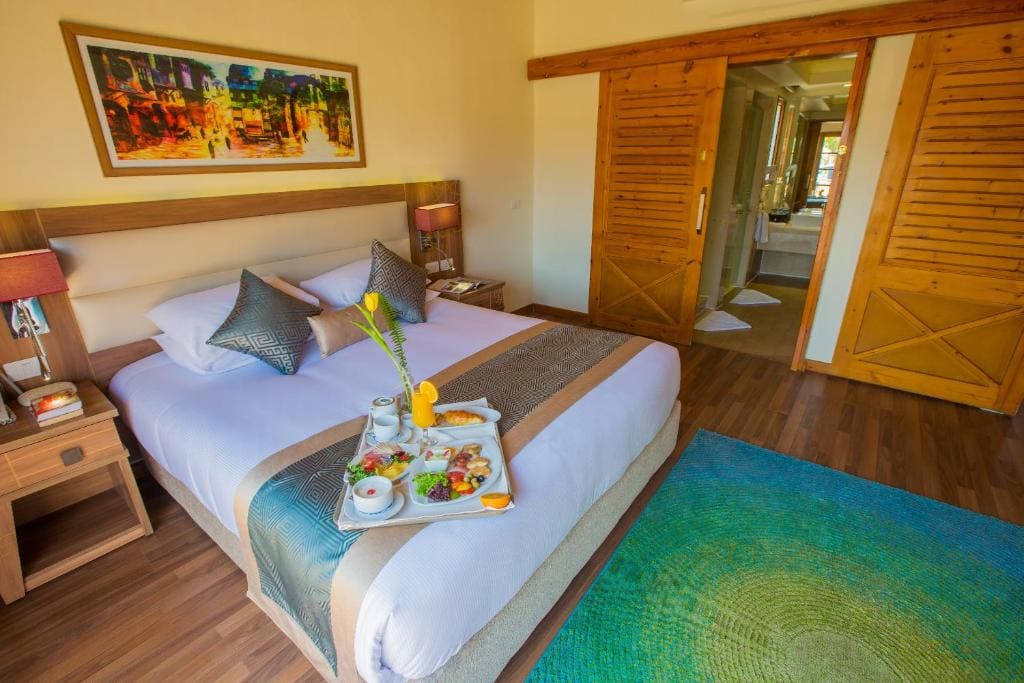 Large Bungalow room - Image 2