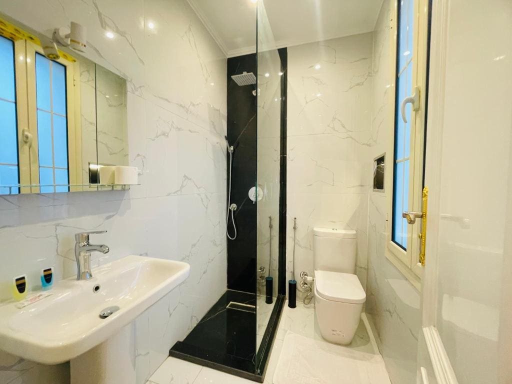 Budget Single Room room - Image 2