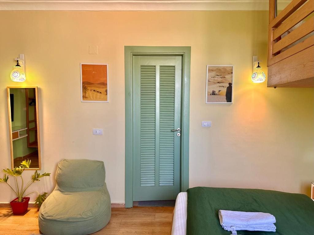Deluxe Triple Room room - Image 3