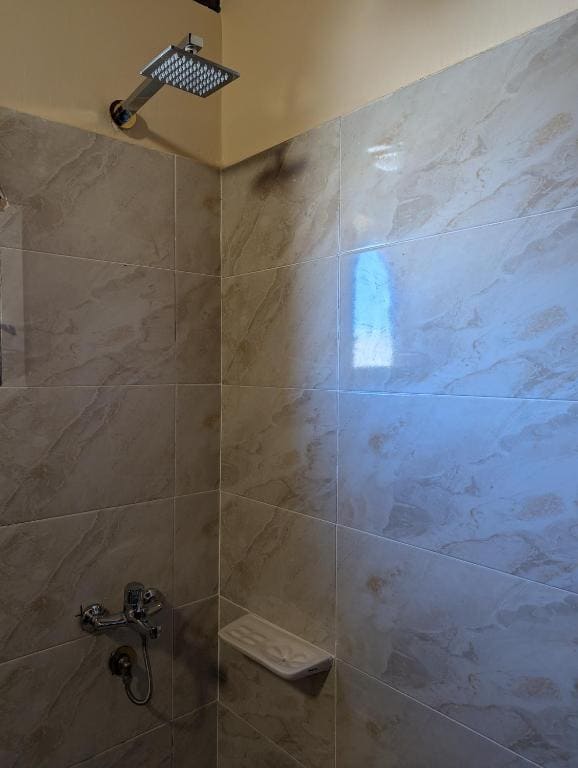 Comfort Triple Room room - Image 3