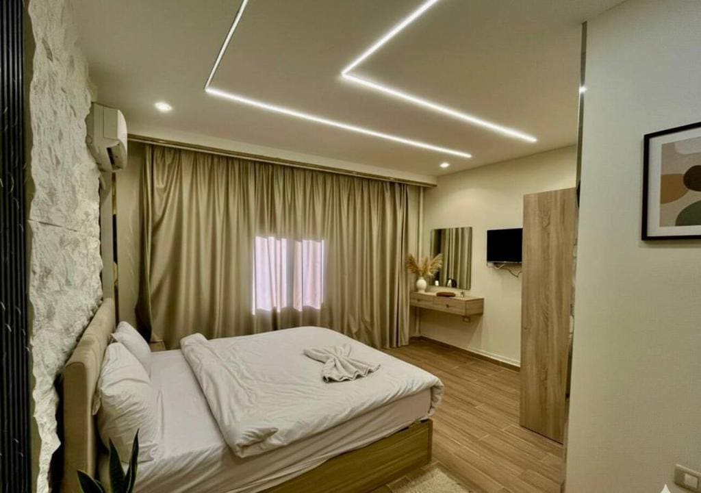 Double Room with Patio room - Image 1