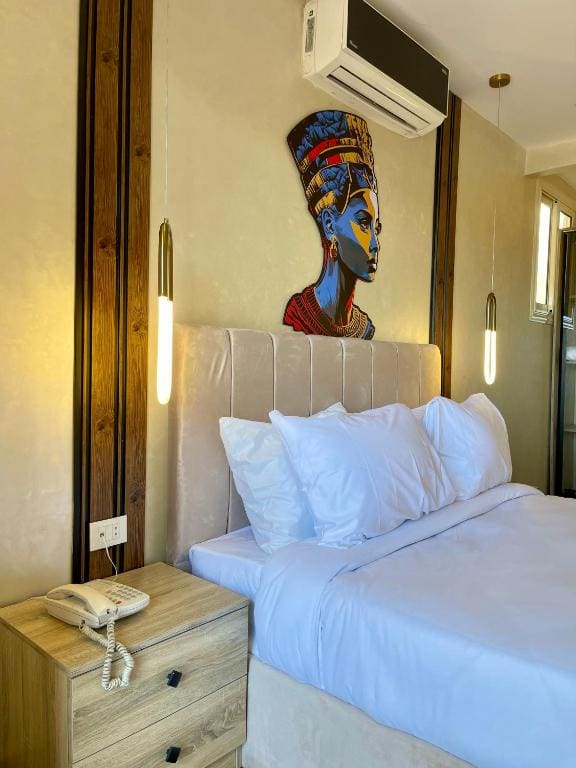 Standard Suite room - Image 3