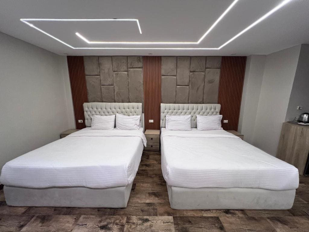 Budget Twin Room room - Image 3
