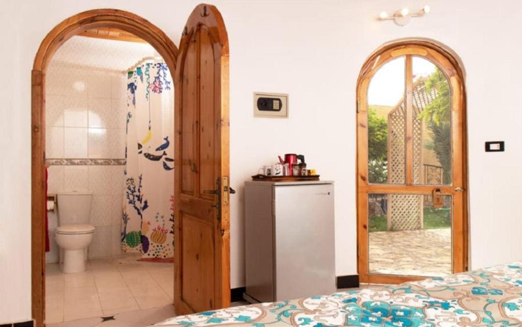 Standard Double or Twin Room room - Image 3