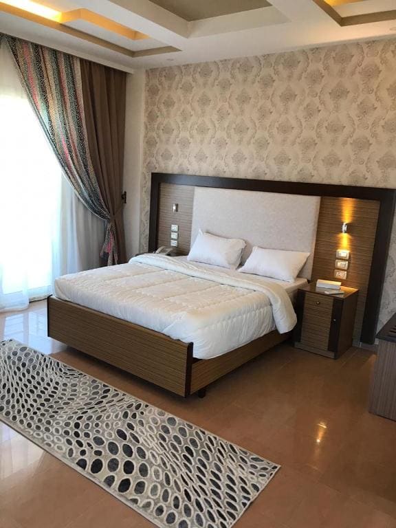 Superior Single Room room - Image 3