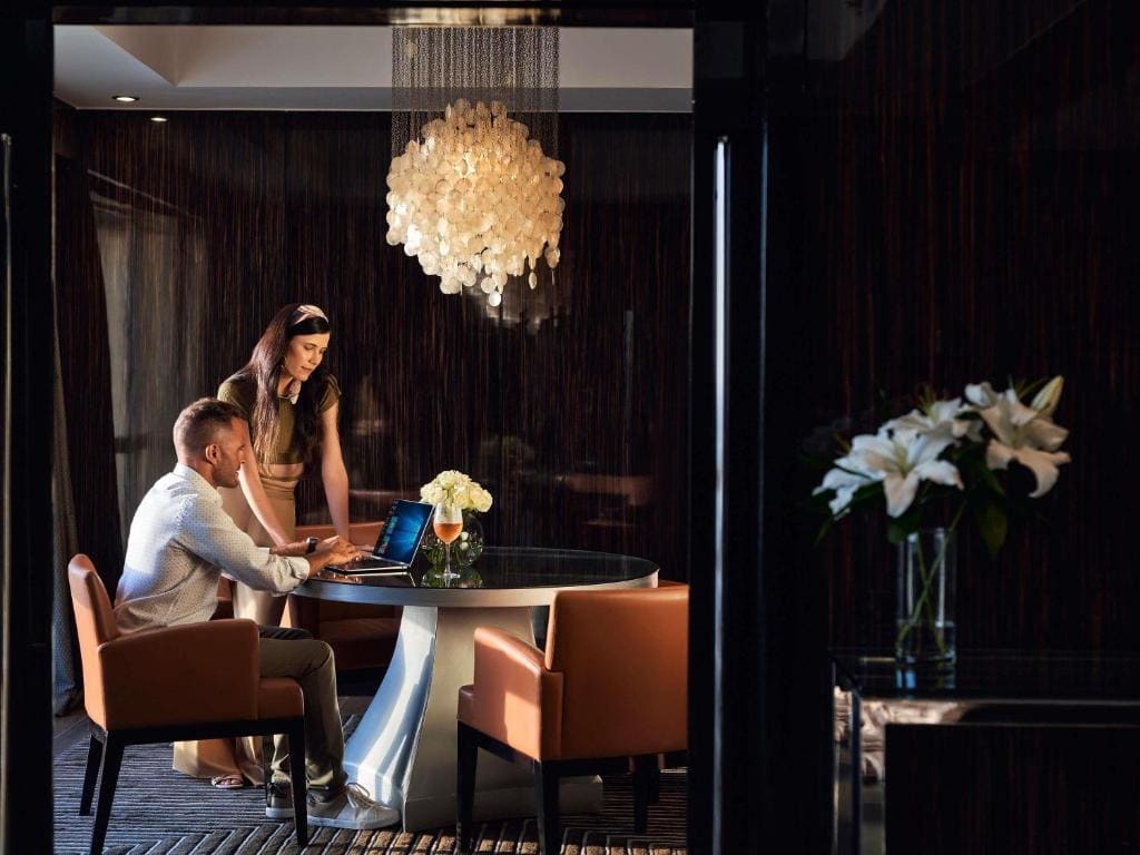 Fairmont Gold Premium Nile View Suite- Lounge access room - Image 2