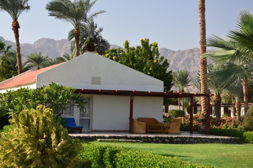 Honeymoon suite room - Image 1