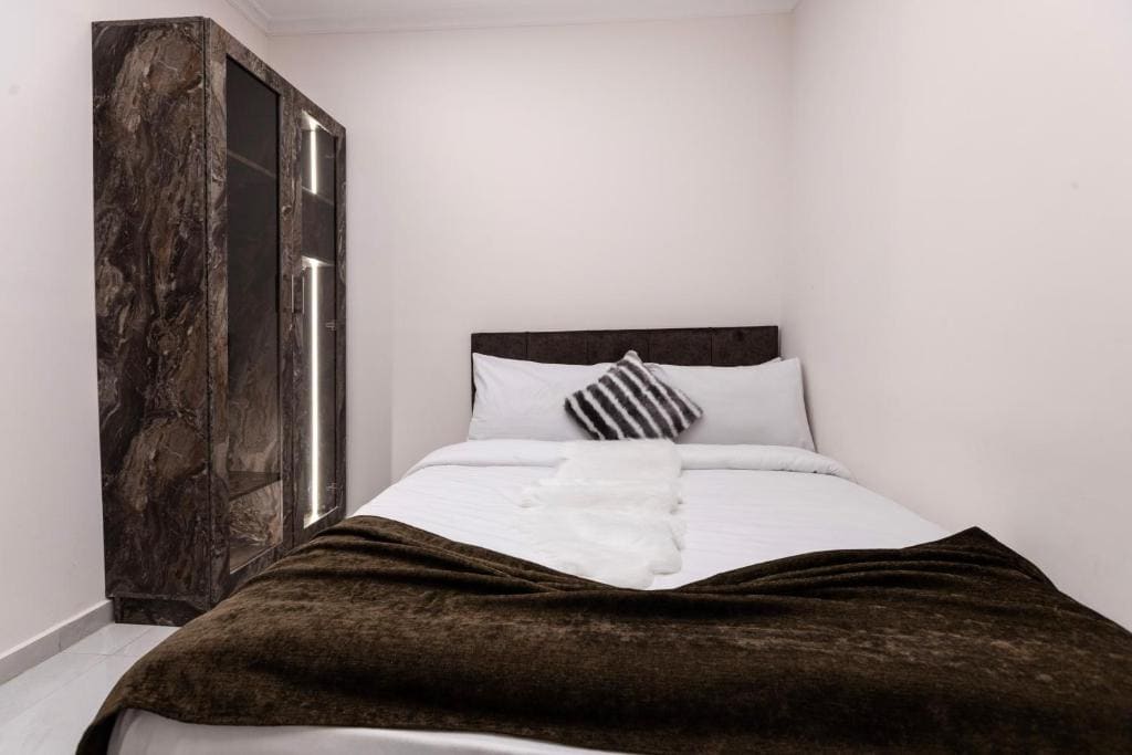 Standard Double Room room - Image 3
